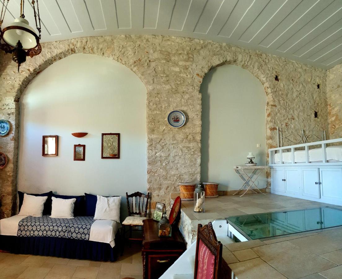 סימי Traditional Seafront Apartment מראה חיצוני תמונה